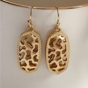 Elegant Gold Dangle Earrings